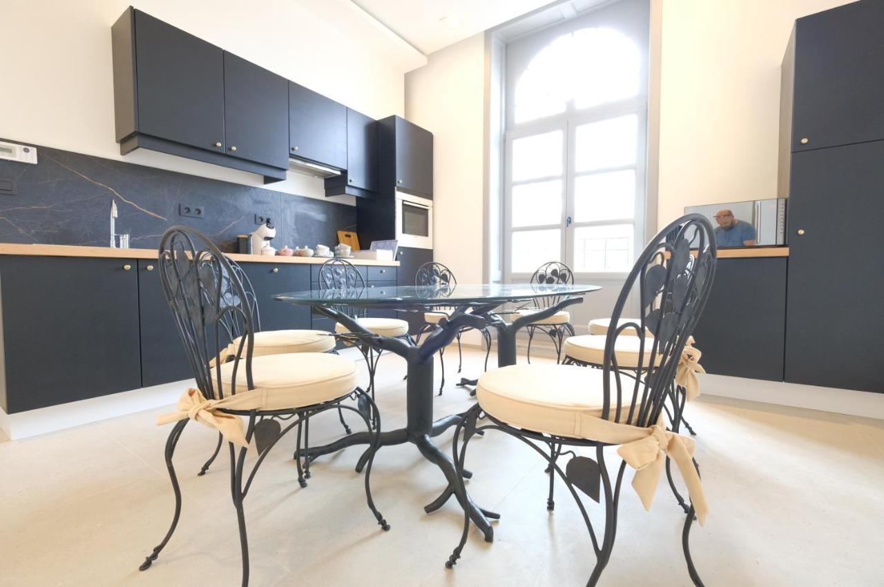 La Maison De La Duchesse De La Valliere - Parking Prive Gratuit Mons Eksteriør billede
